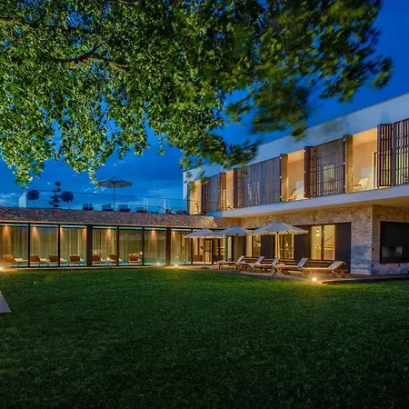 Villa Yellow Tree Jurici & Baderna
