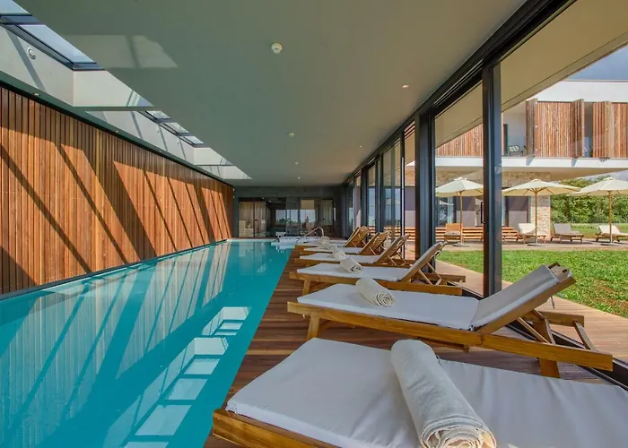 Villa Yellow Tree Jurici &