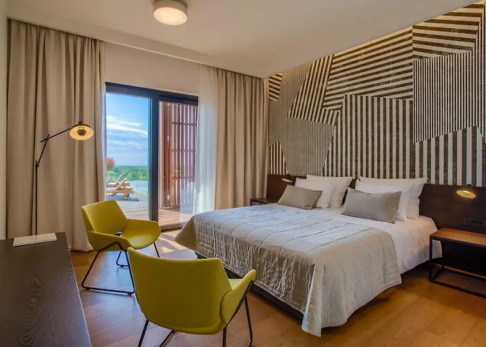 Villa Yellow Tree Jurici &